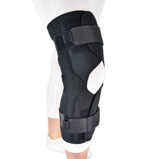 Open air knee clearance pillow