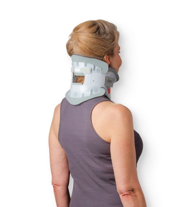 Aspen Cervical Collar with Replacement Pads — Promedics Orthopaedics