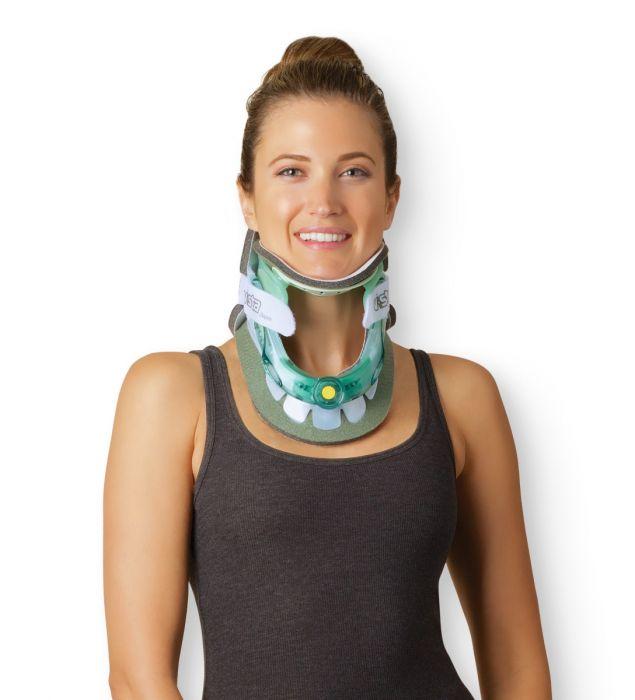 Vista Cervical Collar with Replacement Pads